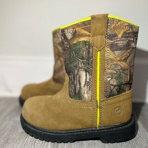 Boys 9D toddler Magellan Boot